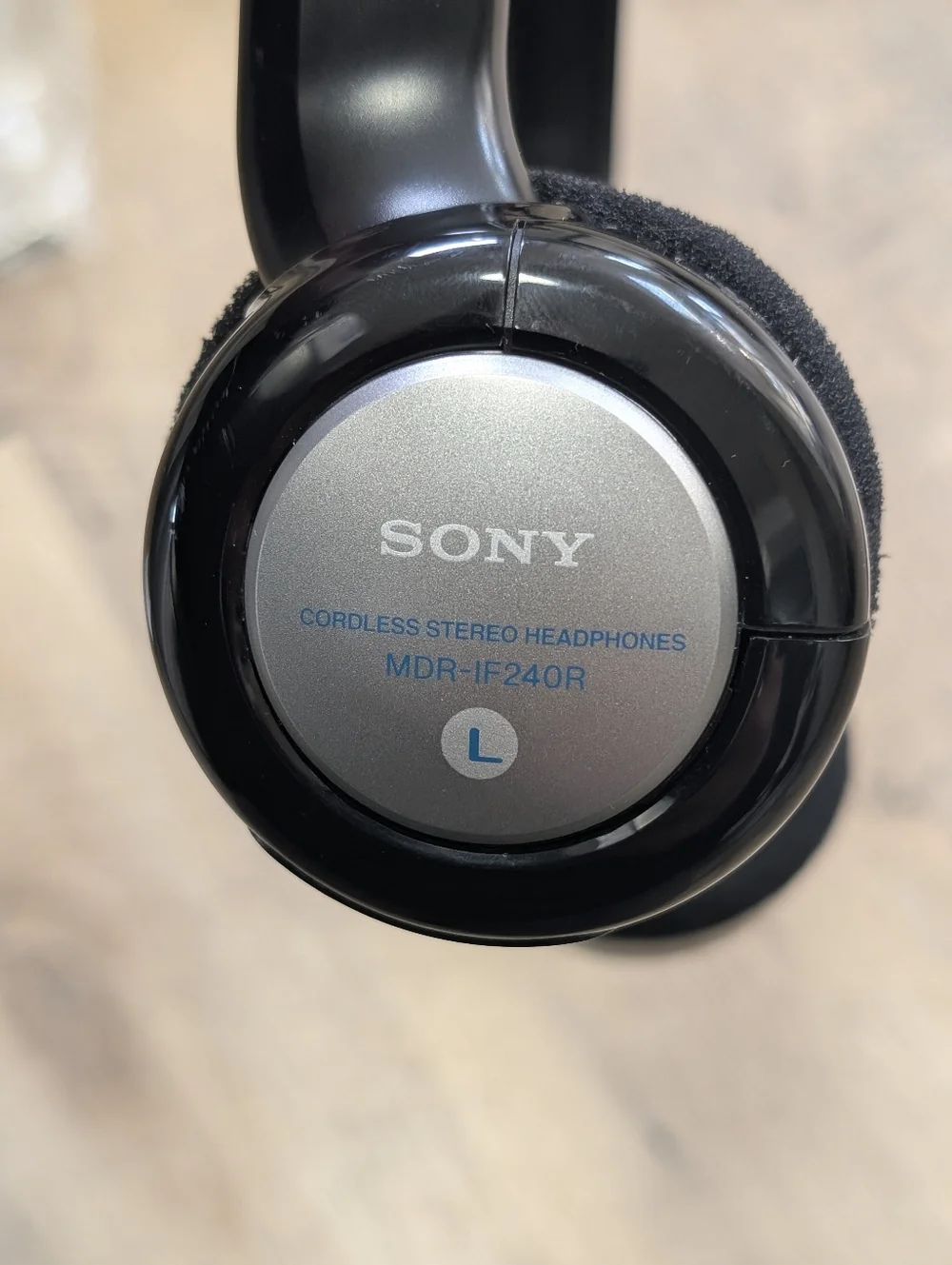 SONY MDR-IF240R CORDLESS STEREO HEADPHONES + CABLES + TMR-IF240R TRANSMITTER